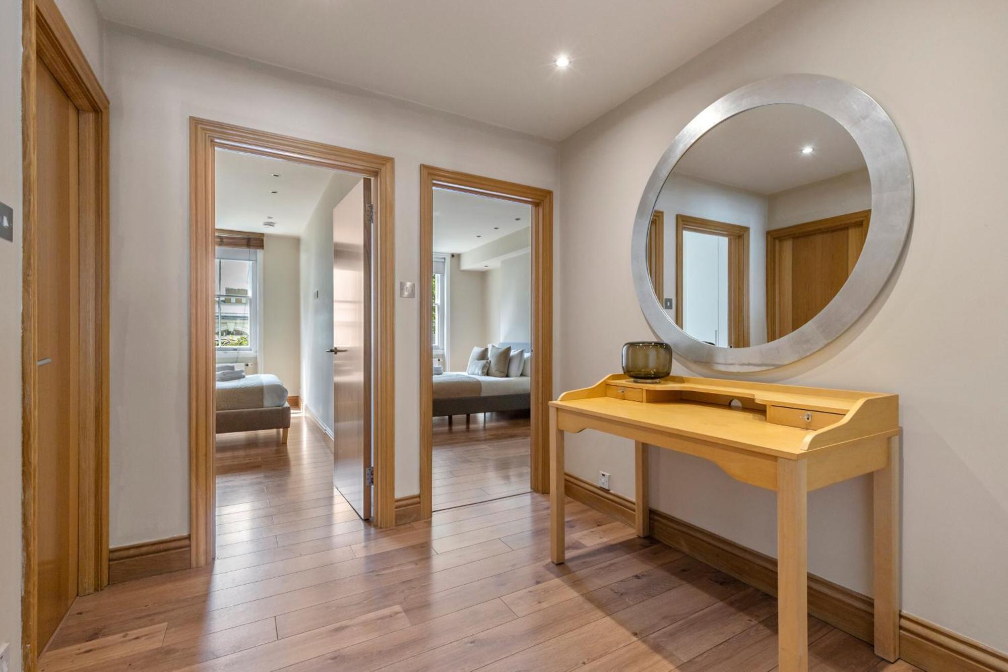 Enchanting Hideaway - La Reserve South Kensington Londýn Exteriér fotografie