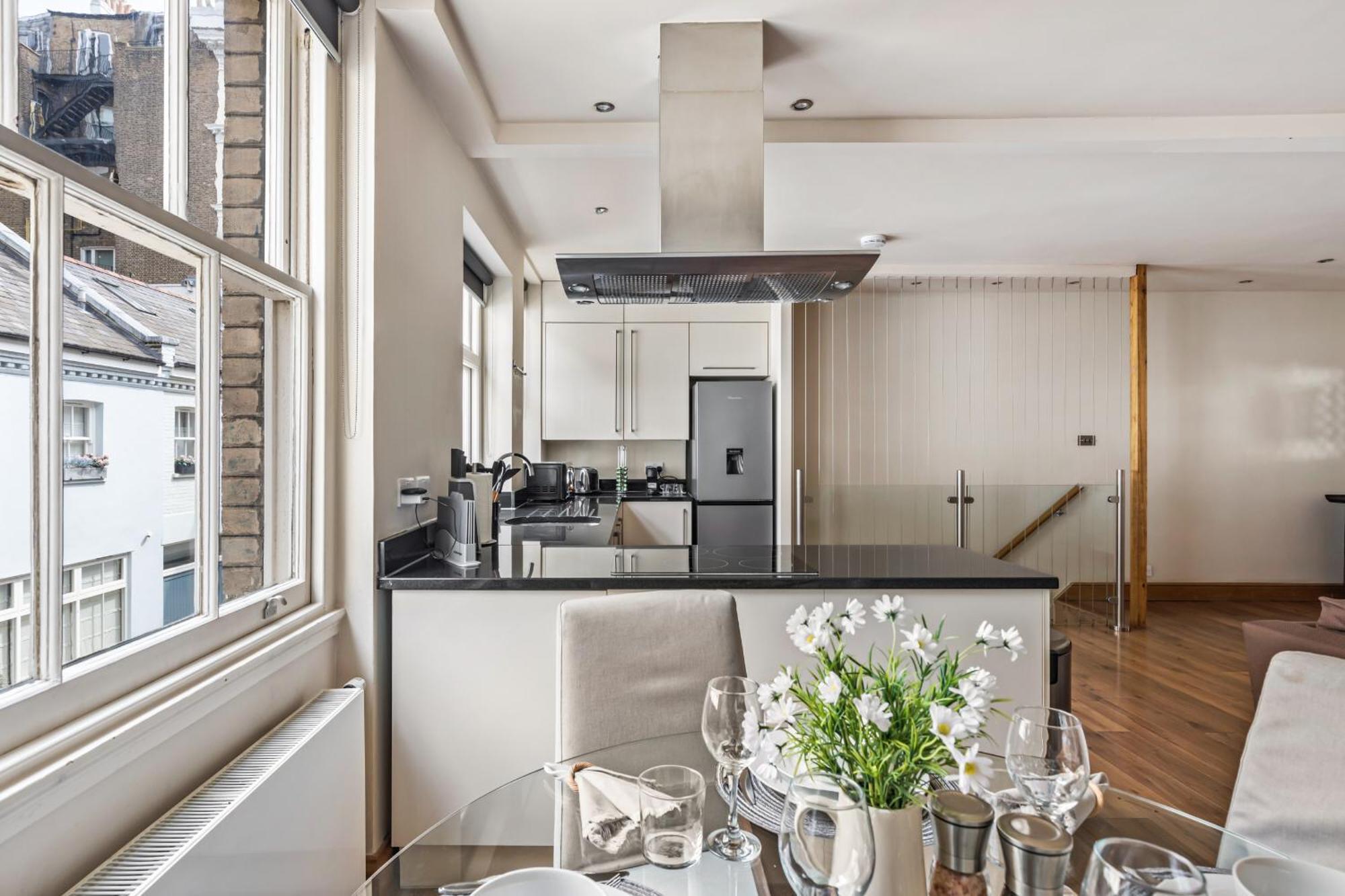 Enchanting Hideaway - La Reserve South Kensington Londýn Exteriér fotografie